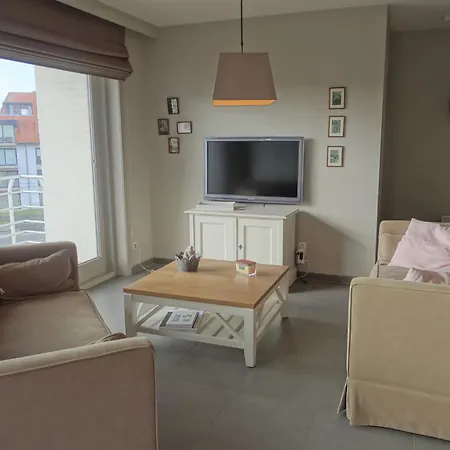 Apartment For 4 People With Terrace, Cleaning Included Nieuwpoort